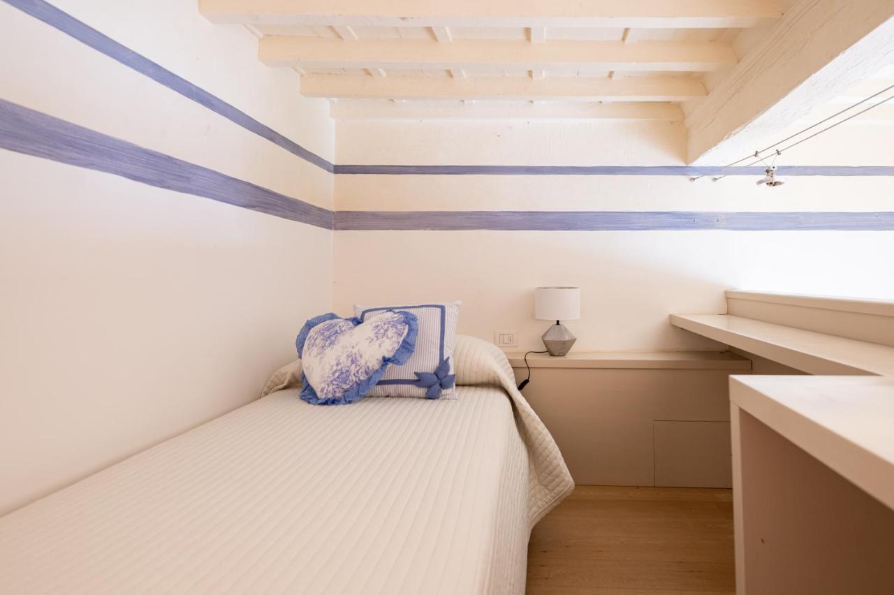 Central And Roomy Near The Station And Duomo - Homeunity Florence Exterior photo